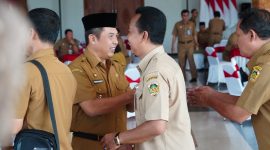 Pj Bupati Madiun Tontro Pahlawanto saat halalbihalal di Pendopo Ronggo Djumeno, Kabupaten Madiun, Selasa (16/4/2024). Foto: Ist