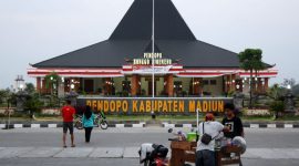 Pendopo Kabupaten Madiun. Foto: Nofika