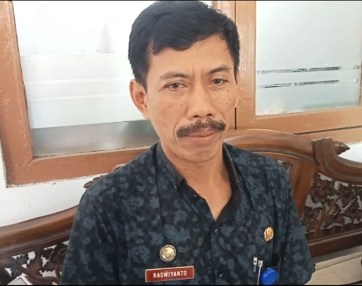 Camat Jiwan, Raswiyanto saat ditemui di kantor Kecamatan Jiwan, Kamis (1/8/2024).