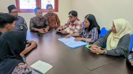 Bawaslu Kota Madiun dan jajaran gelar rapat evaluasi, Kamis (8/8/2024).