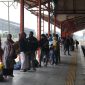 Lonjakan penumpang KA di stasiun Madiun, Jumat (13/9/2024). Foto: Humas KAI Daop 7