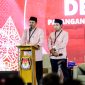 Paslon Maidi-Bagus Panuntun, nomor urut 2 memaparkan visi misi dan program-program unggulan saat debat publik perdana di Hotel Aston Madiun, Rabu (16/10/2024).